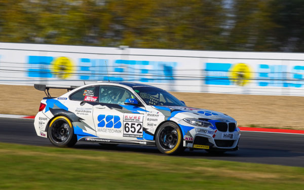 renntaxi m240i-4